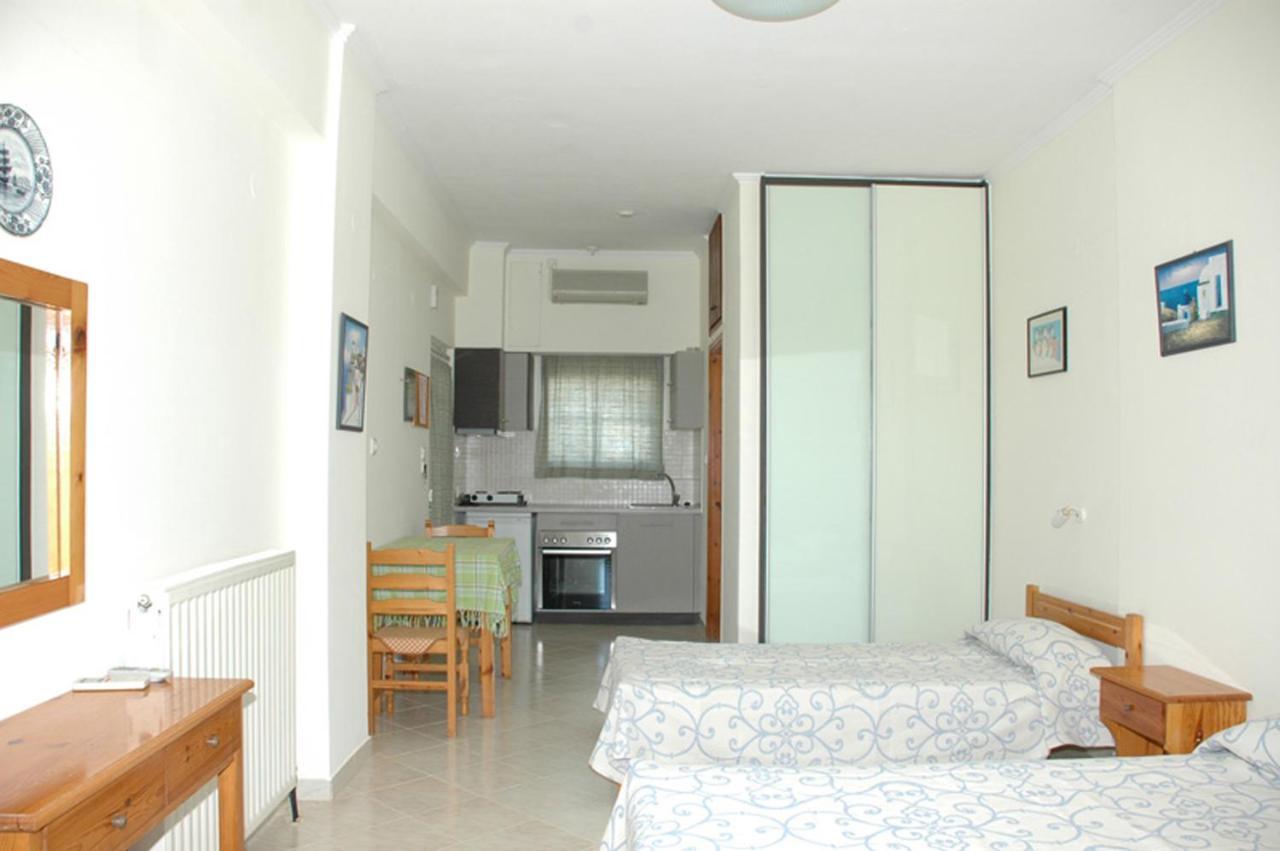 Ambrosia Studios Makrýgialos Dış mekan fotoğraf